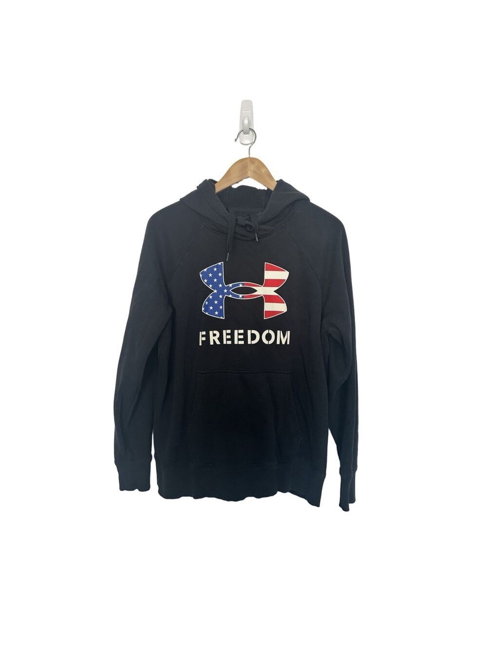 Under Armour Freedom Black Hoodie Sweatshirt Women’s Large Flag Patriotic USA